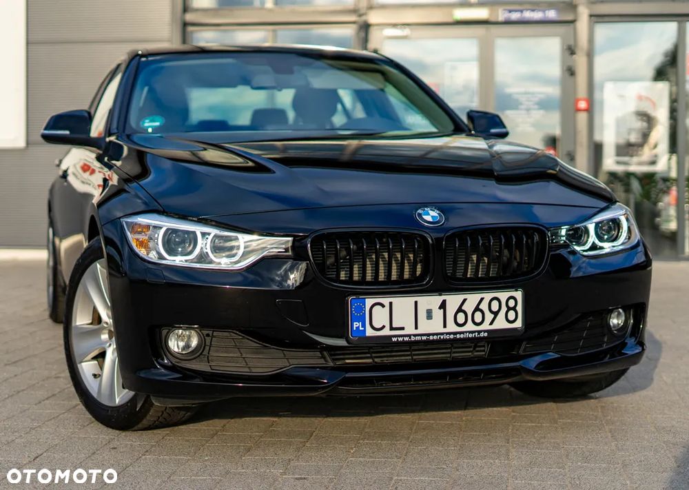 BMW Seria 3 - 8