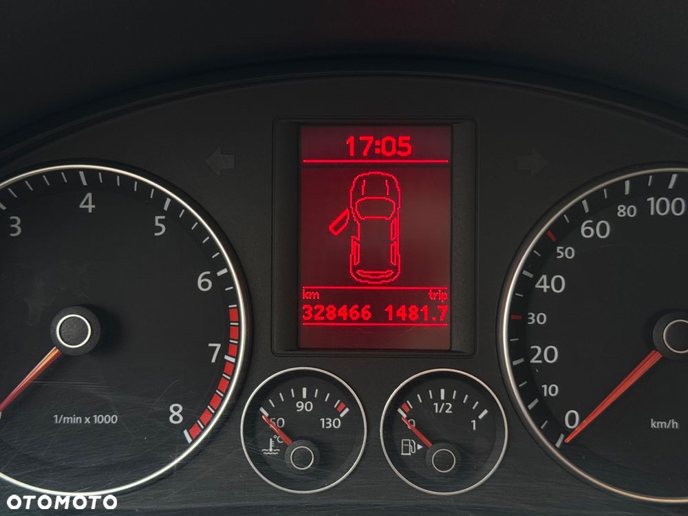 Volkswagen Scirocco 1.4 TSI DSG - 8