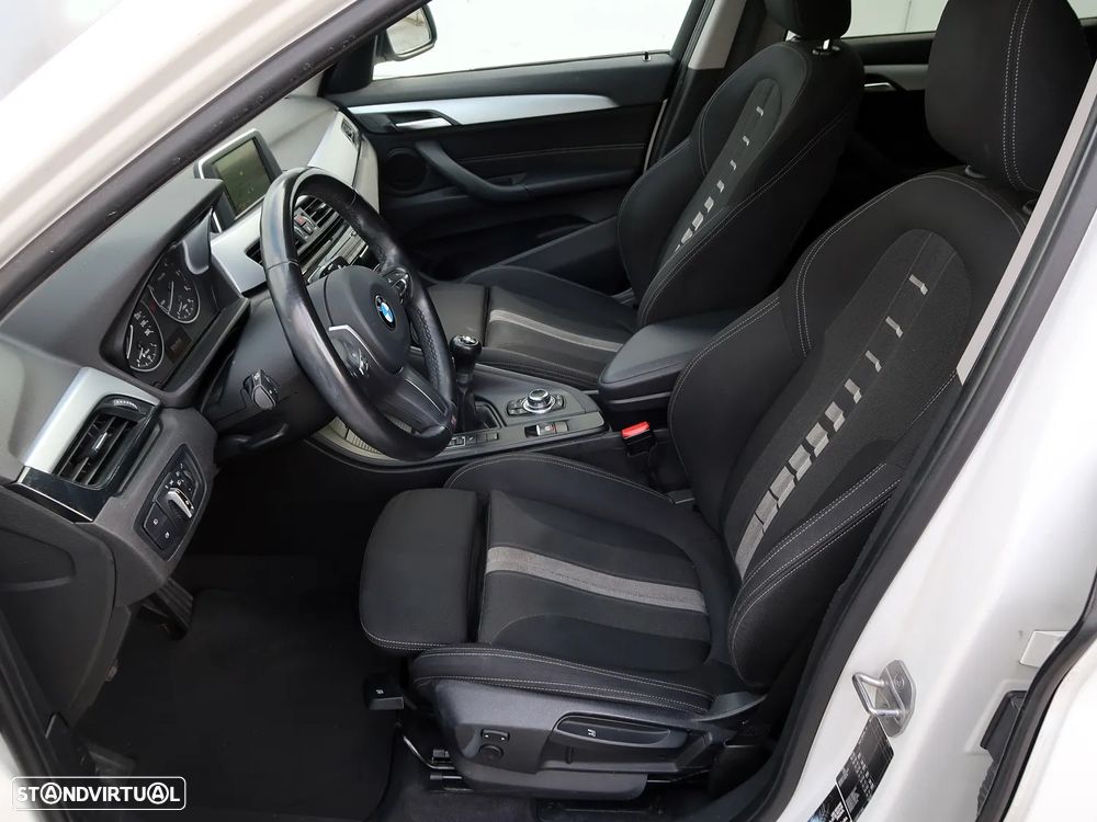 BMW X1 16 d sDrive Line Sport - 10