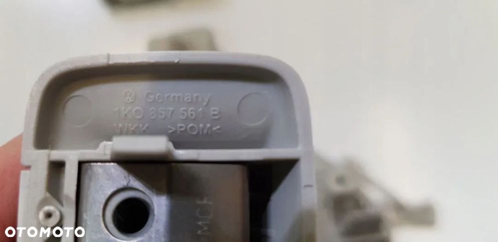 RĄCZKA UCHWYT PODSUFITKI HACZYK VW GOLF V JETTA - 5