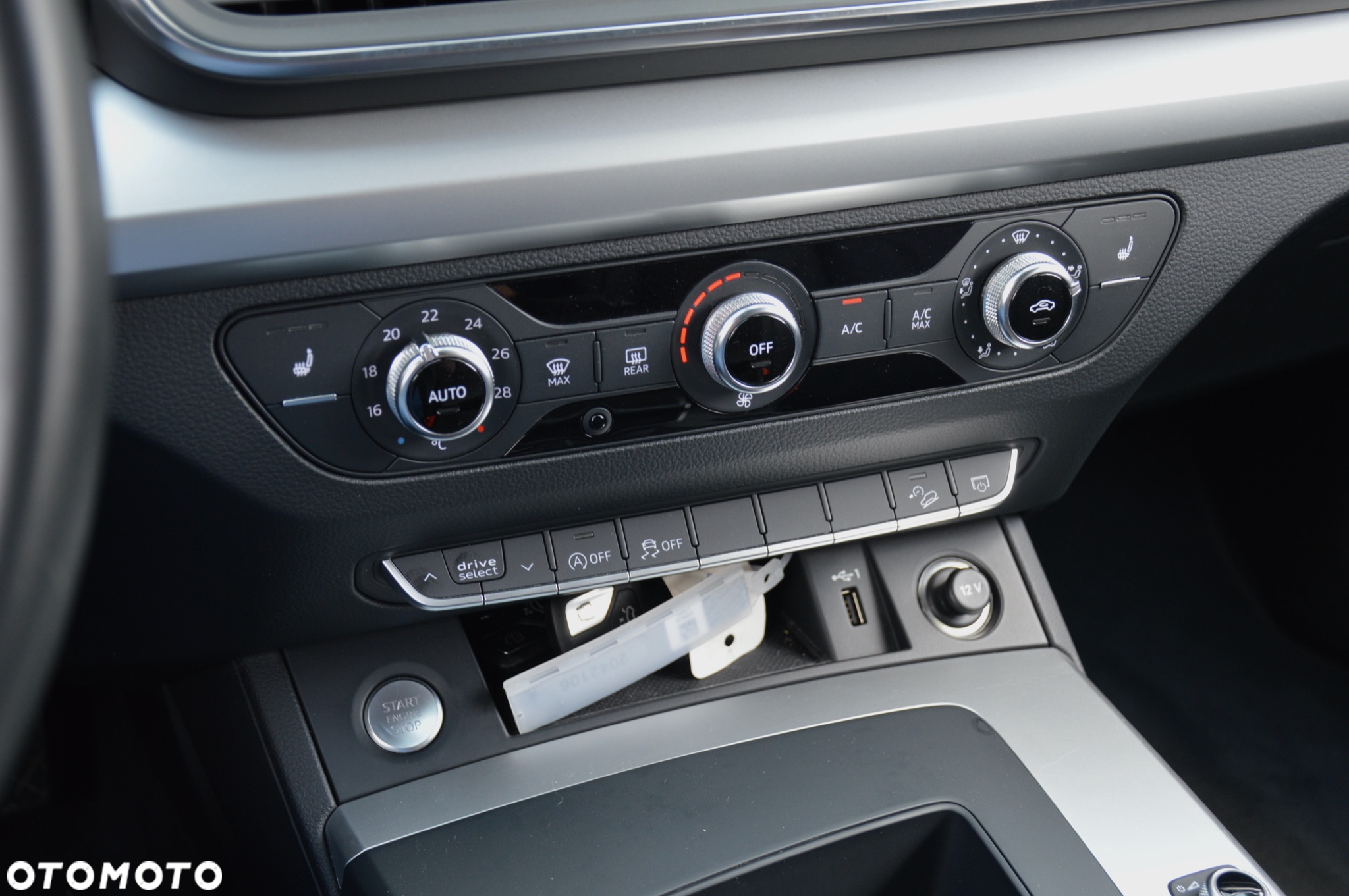 Audi Q5 2.0 TDI quattro S tronic design - 33