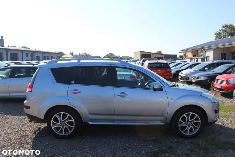 Citroën C-Crosser 2.2 HDi Exclusive - 11