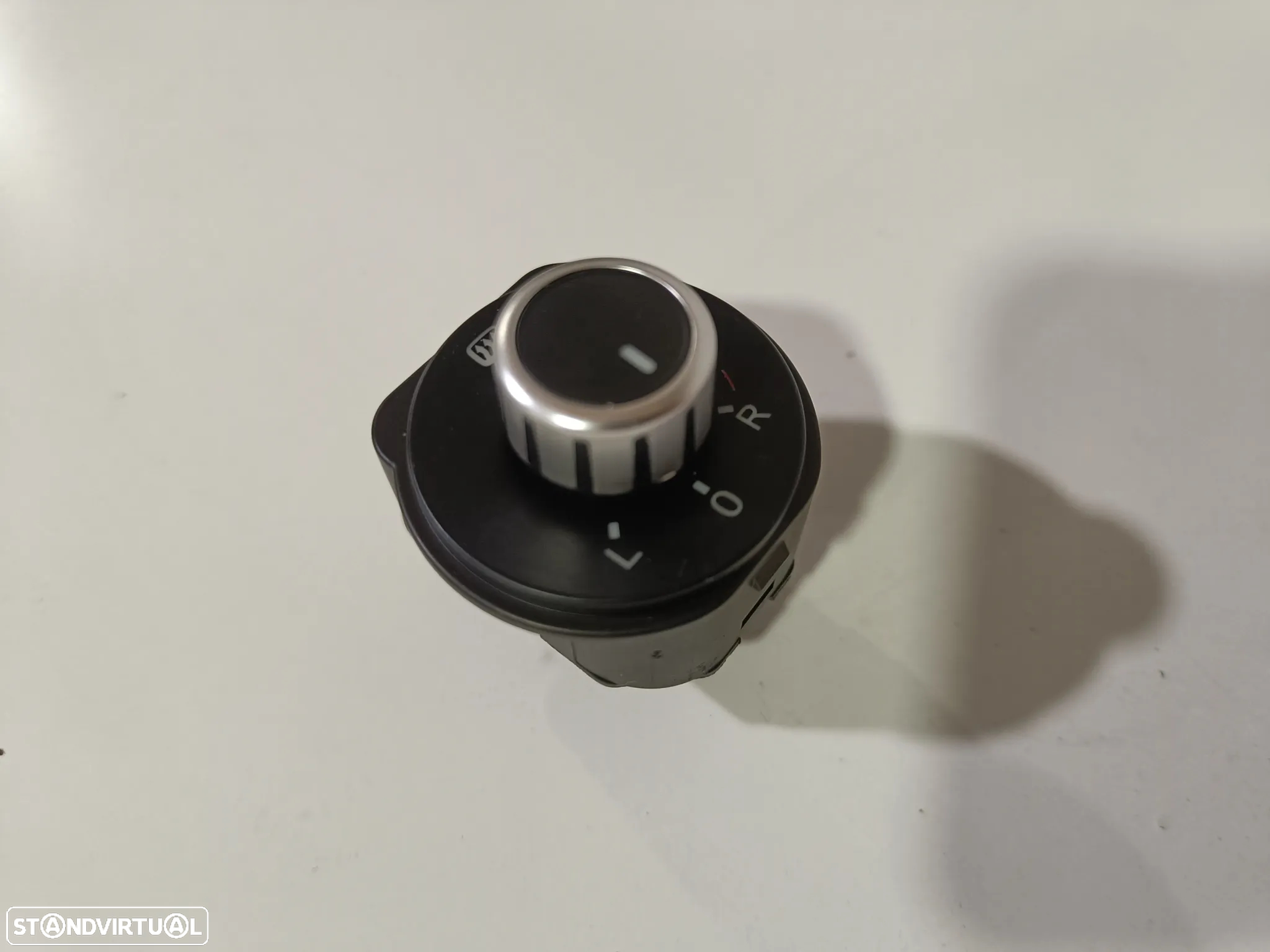 Botão interruptor comando espelhos retrovisores VW polo 2009 a 2017 (novo) - 4