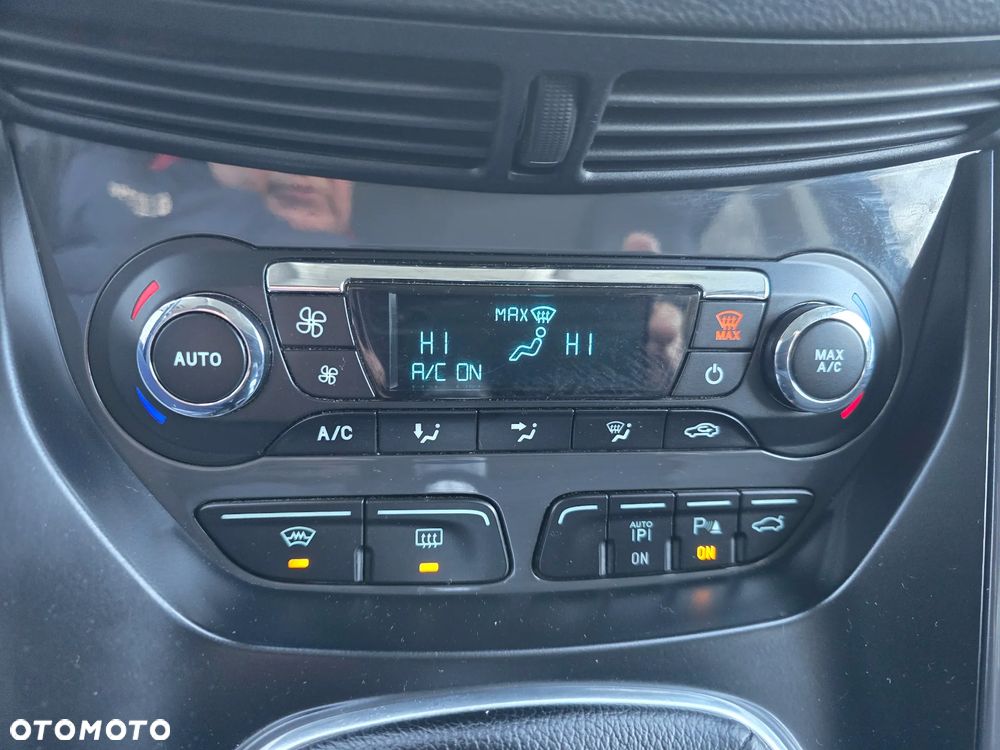 Ford Kuga 2.0 TDCi 4WD Titanium - 30