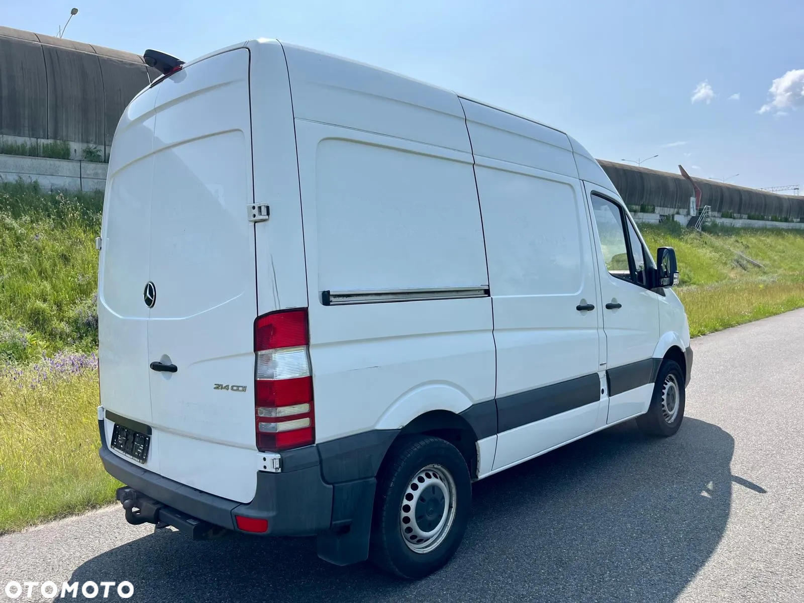 Mercedes-Benz Sprinter - 3