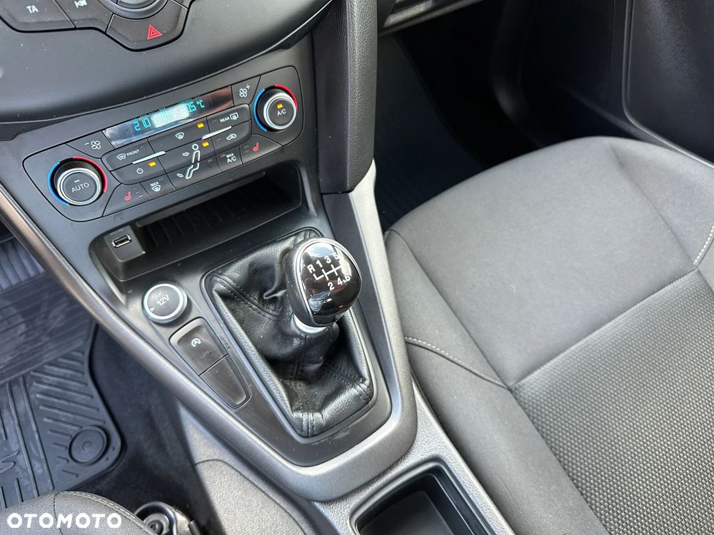 Ford Focus - 15