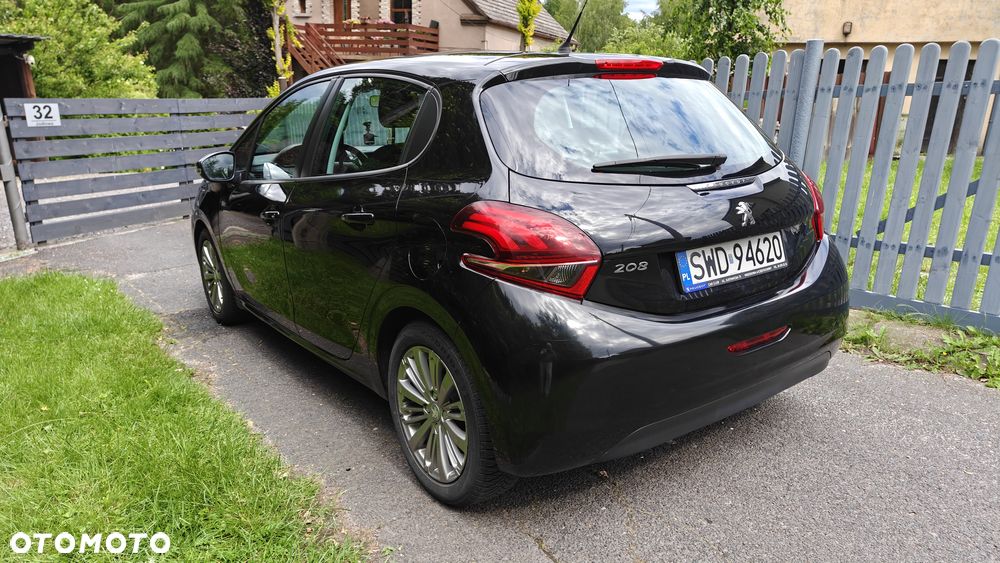 Peugeot 208 1.2 PureTech Style - 3