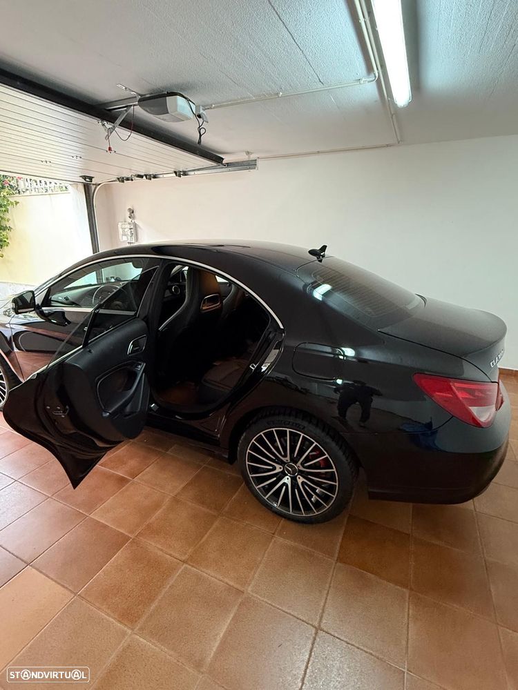 Mercedes-Benz CLA 180 Shooting Brake d Urban - 2