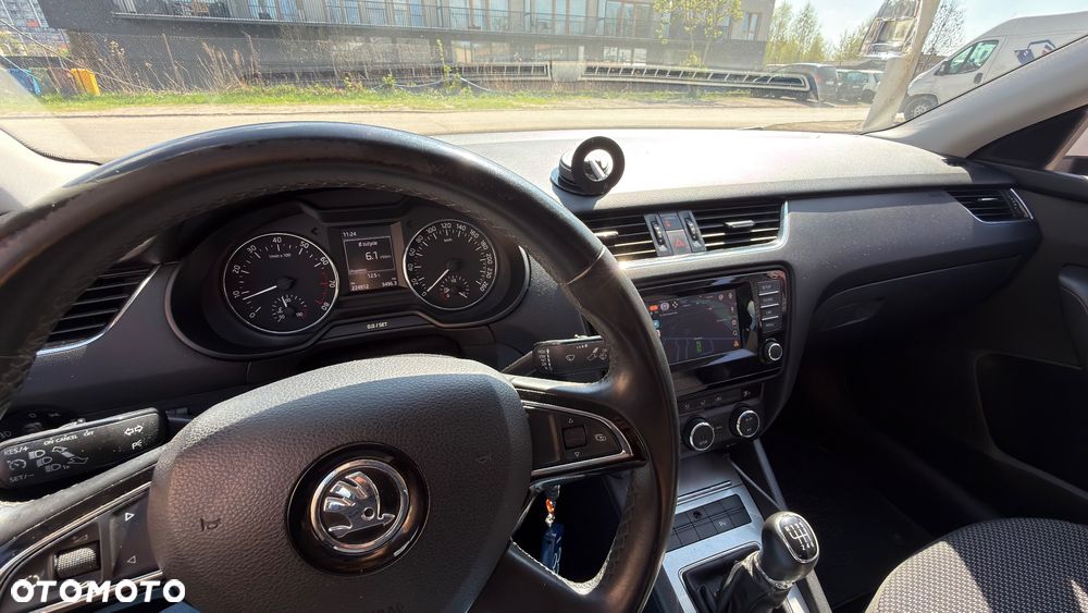Skoda Octavia 1.4 TSI Ambition - 14