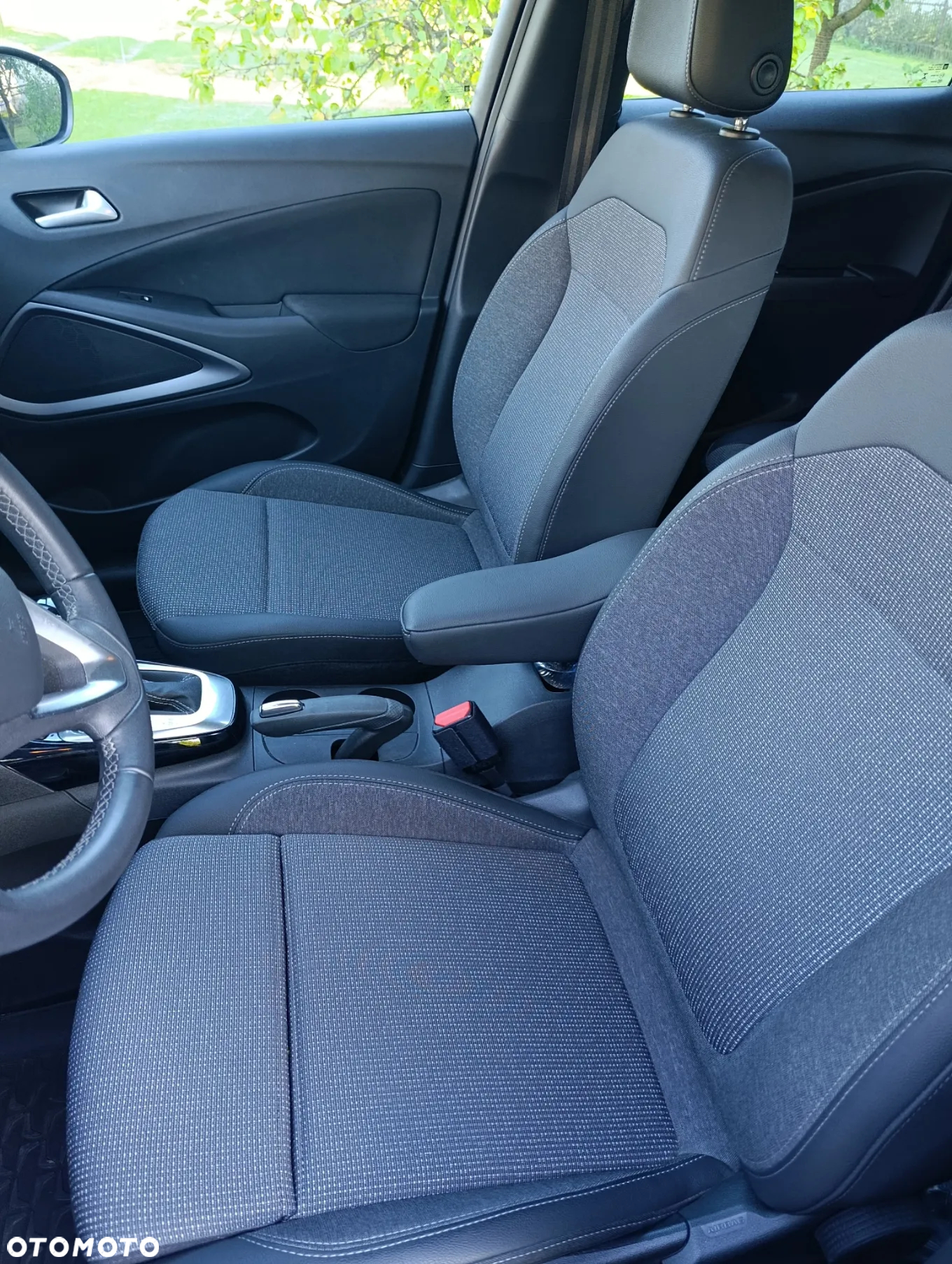 Opel Crossland X - 4