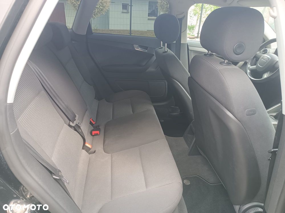 Audi A3 Sportback 1.6 Attraction - 21