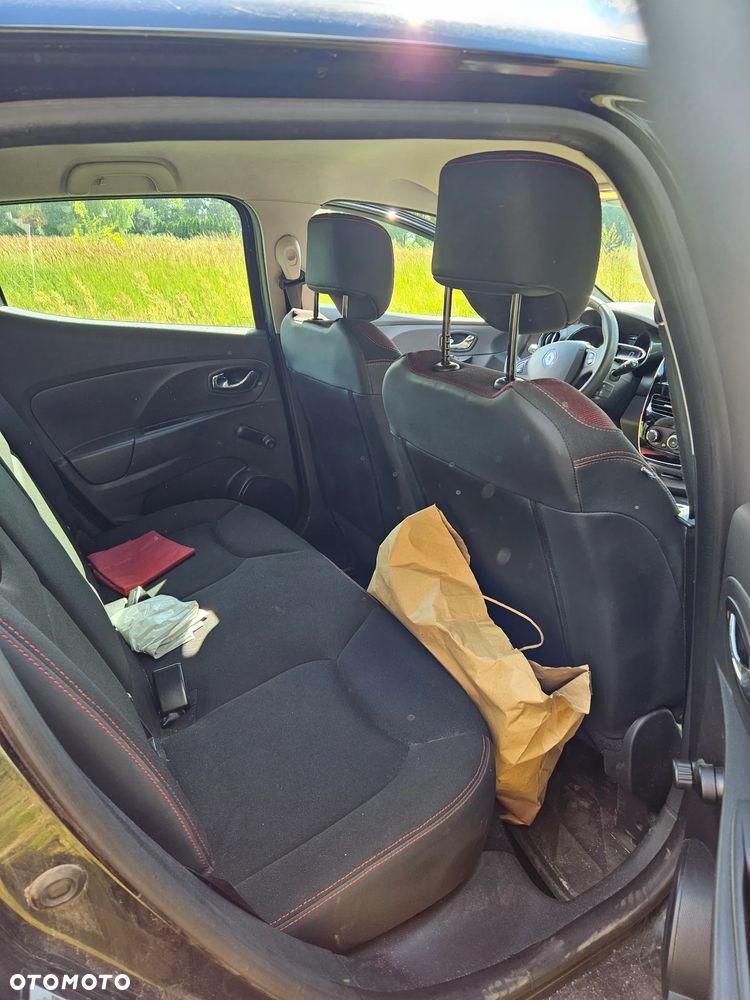 Renault Clio - 7