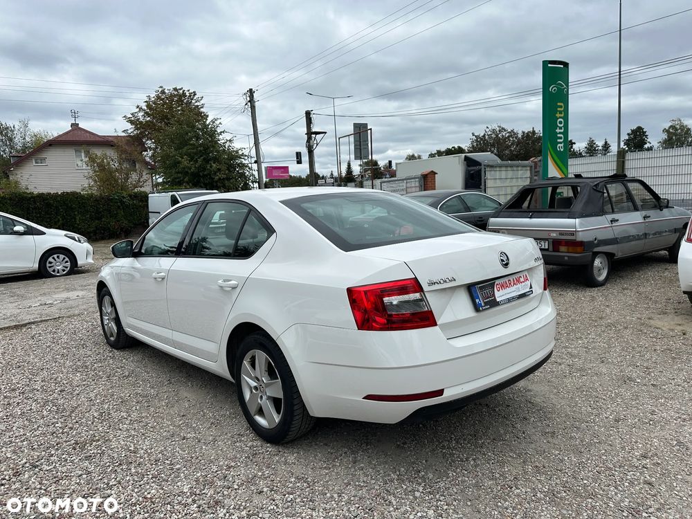 Skoda Octavia - 8