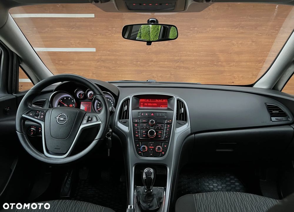 Opel Astra V 1.6 CDTI Dynamic - 14