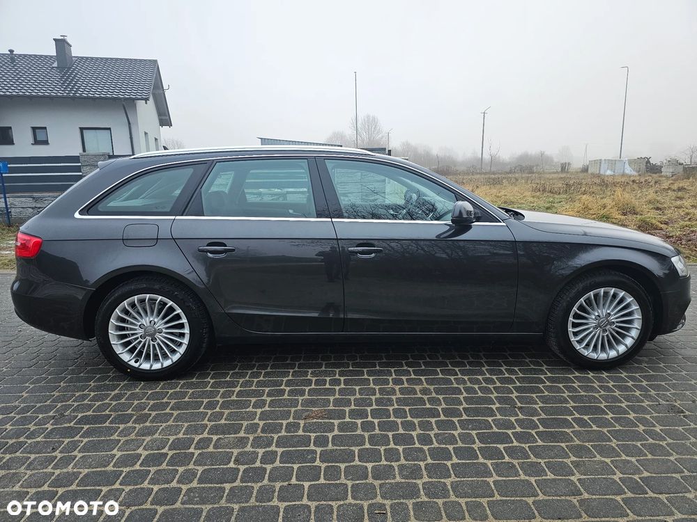 Audi A4 Avant - 16