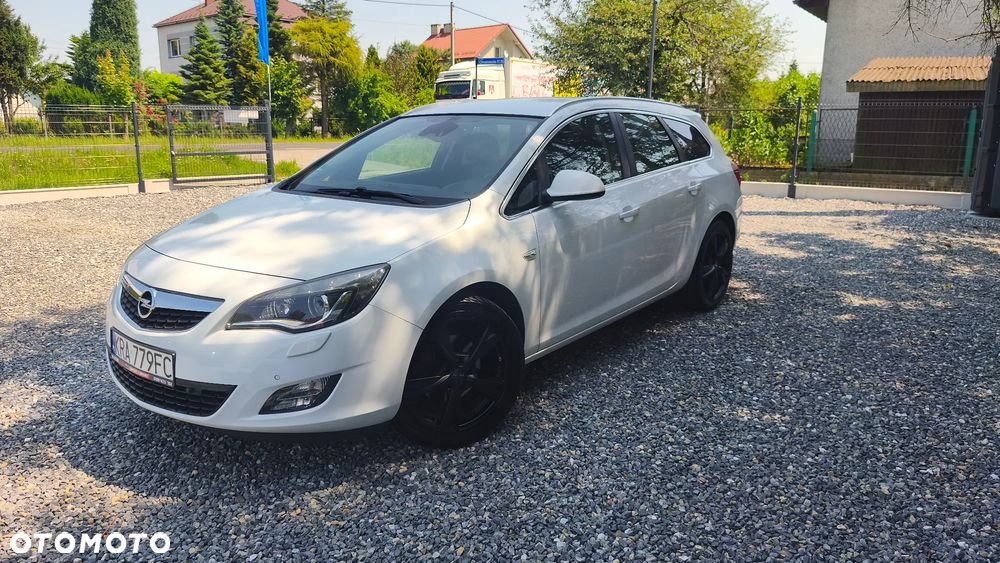 Opel Astra 1.6 T Sport - 2