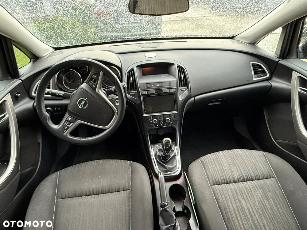 Opel Astra 1.4 Turbo - 9