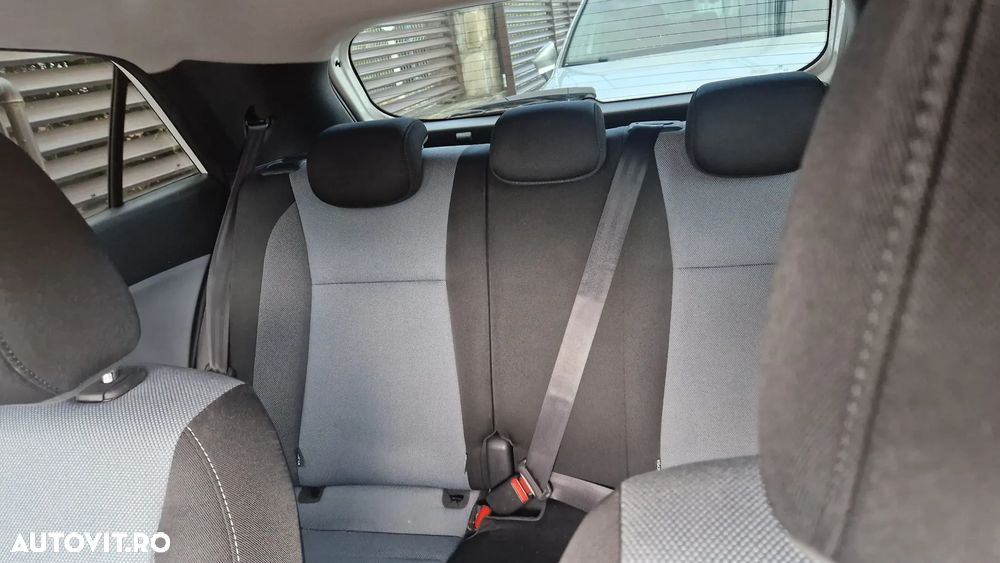 Hyundai i20 - 8