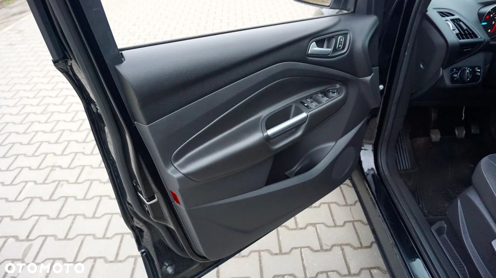 Ford Kuga 1.5 EcoBlue COOL&CONNECT - 4