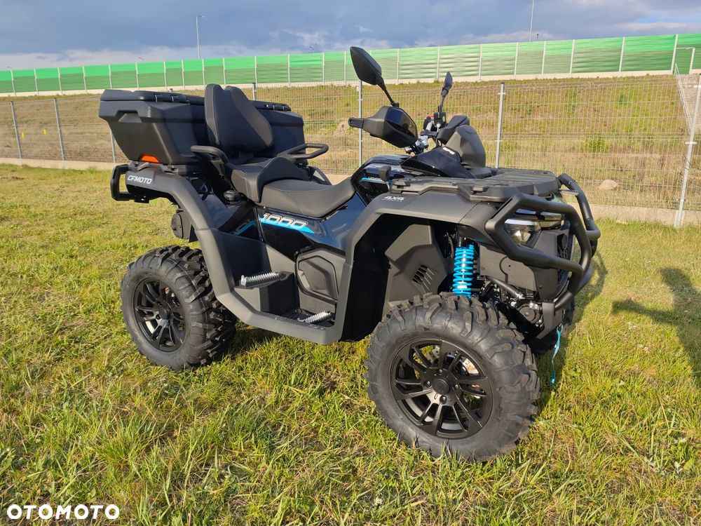 CFMoto CForce - 17