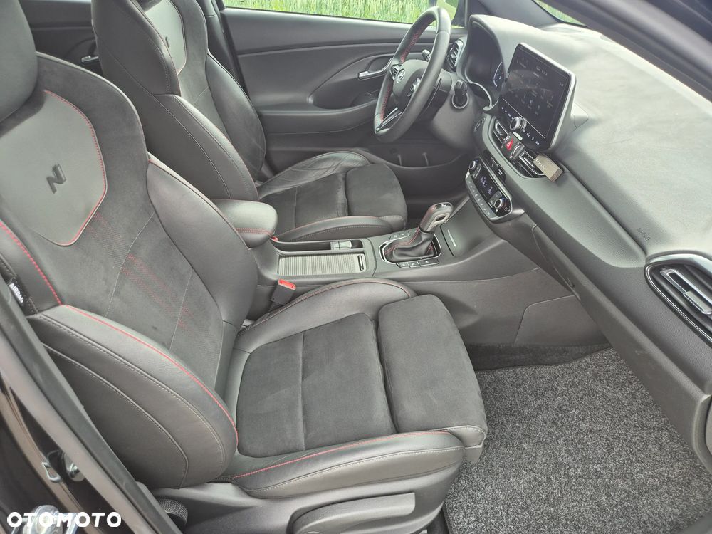 Hyundai i30 1.5 T-GDI 48V-Hybrid DCT N-Line - 21