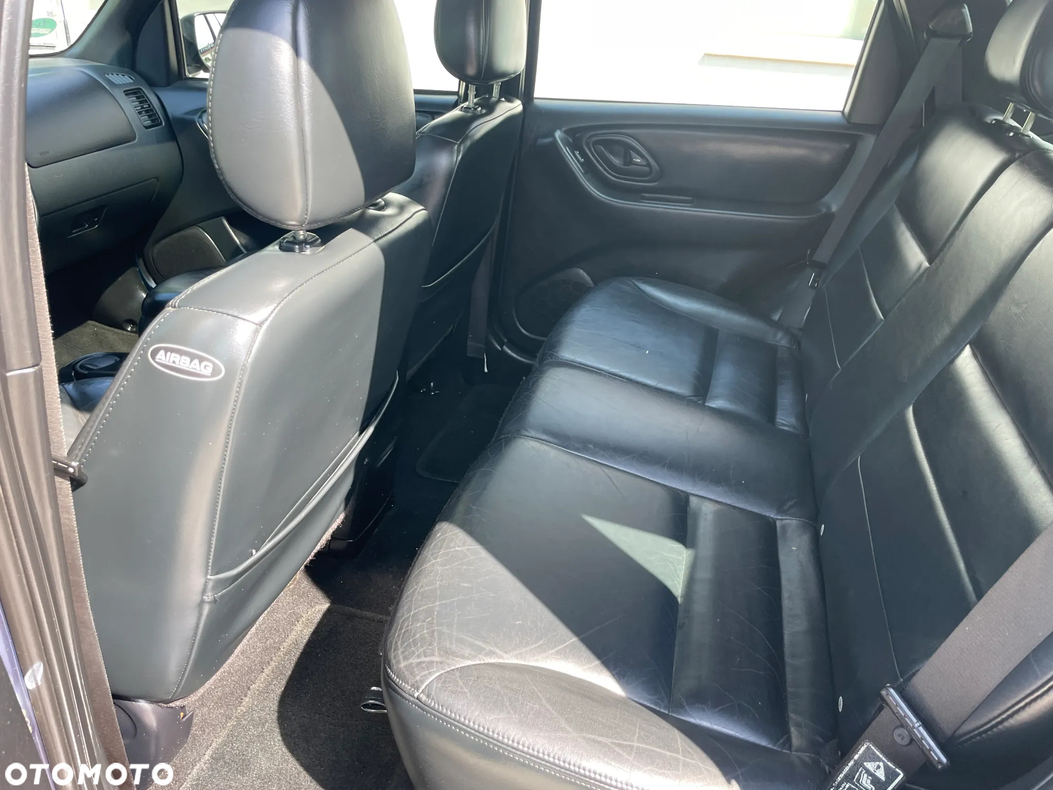 Ford Maverick 3.0 V6 Limited - 12