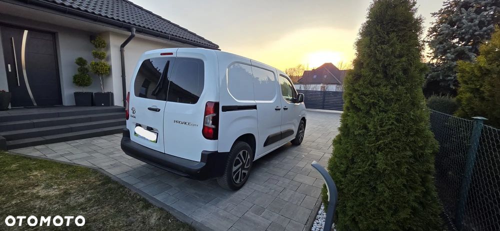 Toyota ProAce 1,5-l-D-4D L1 (6-Si.) - 6