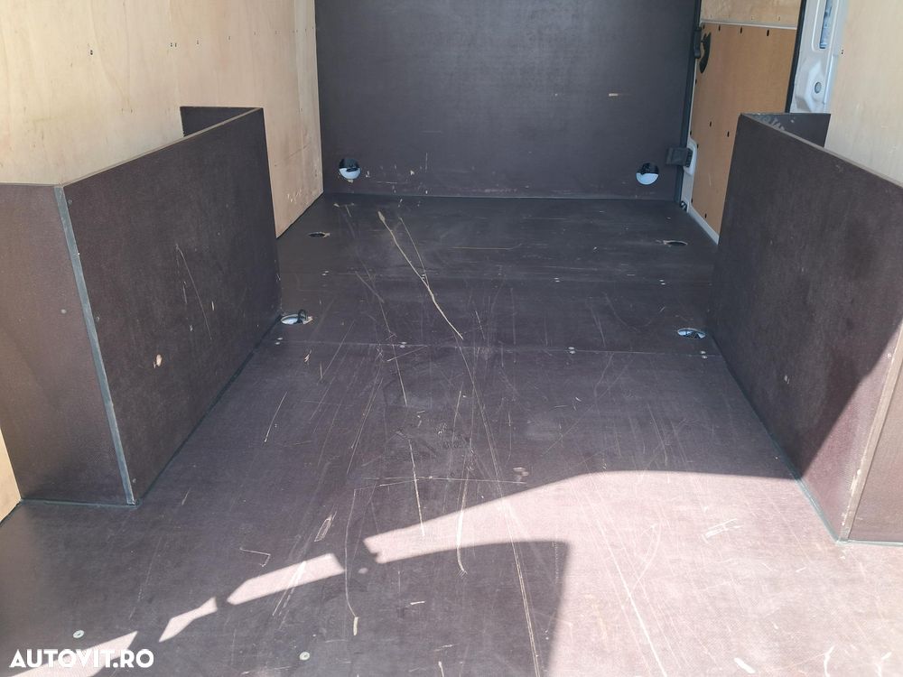 Renault MASTER FURGON L2H2 2.0D 170CP EURO 6 - 13