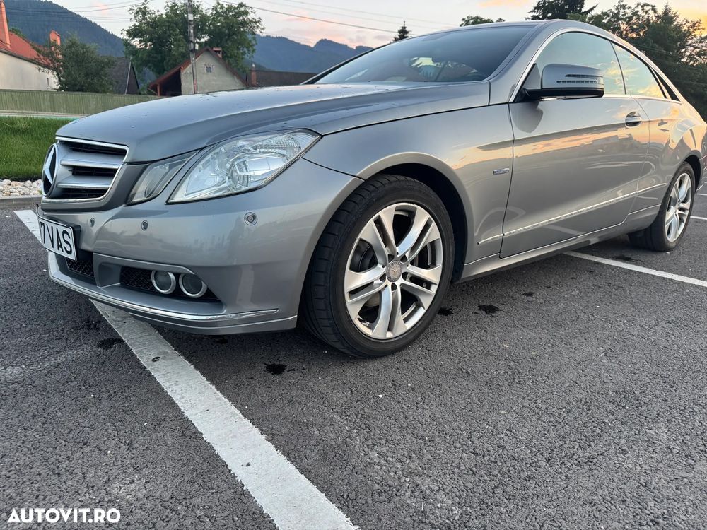 Mercedes-Benz E 220 CDI DPF BlueEFFICIENCY Automatik Avantgarde - 5