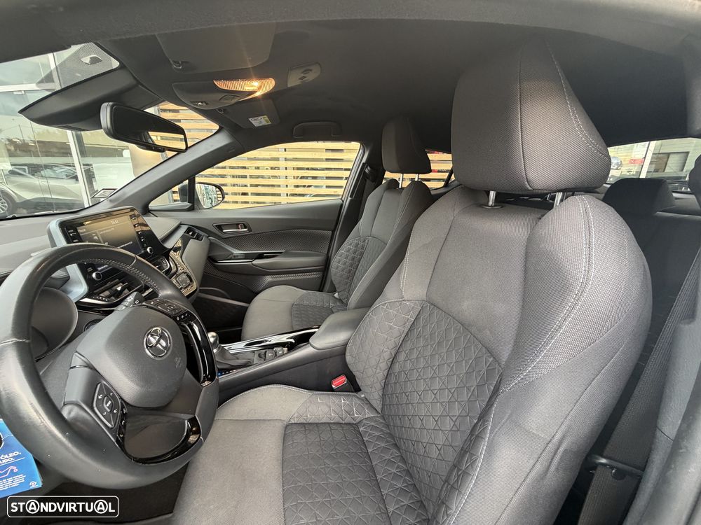 Toyota C-HR 1.8 Hybrid Square Collection - 8