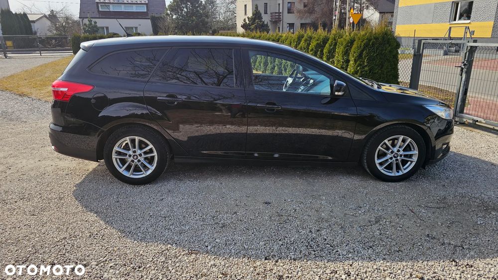Ford Focus 1.5 EcoBoost Active - 20