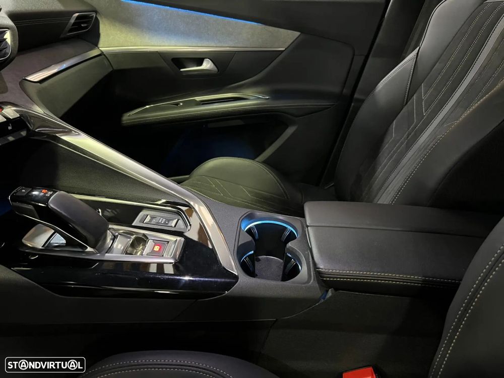 Peugeot 3008 1.6 Hybrid GT Pack e-EAT8 - 13