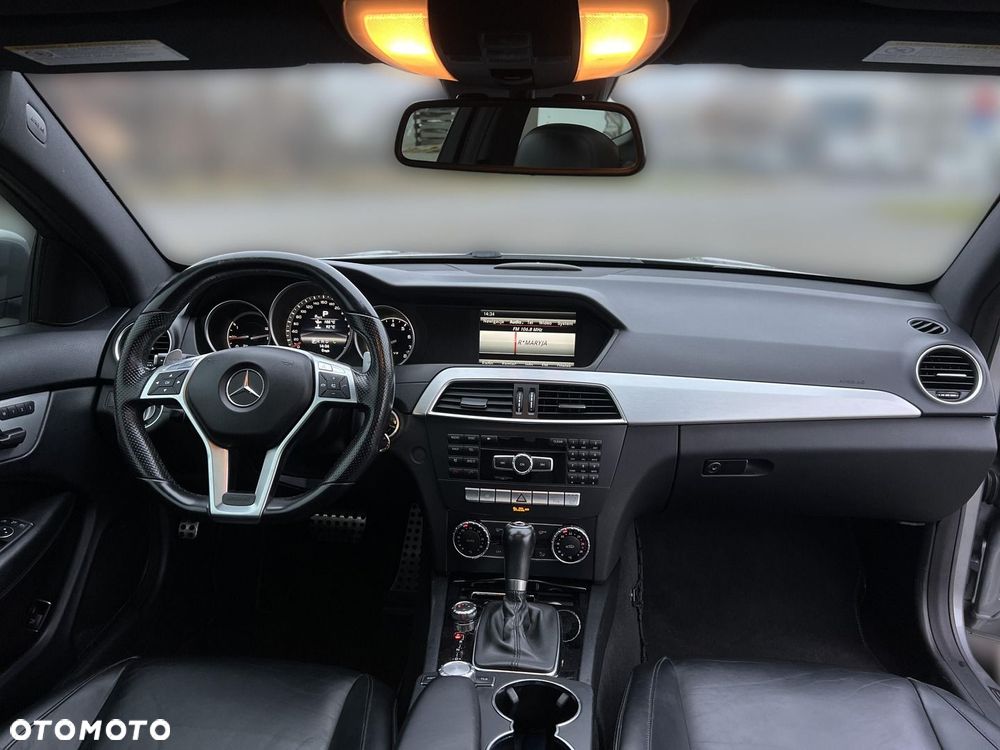 Mercedes-Benz Klasa C 63 AMG - 5