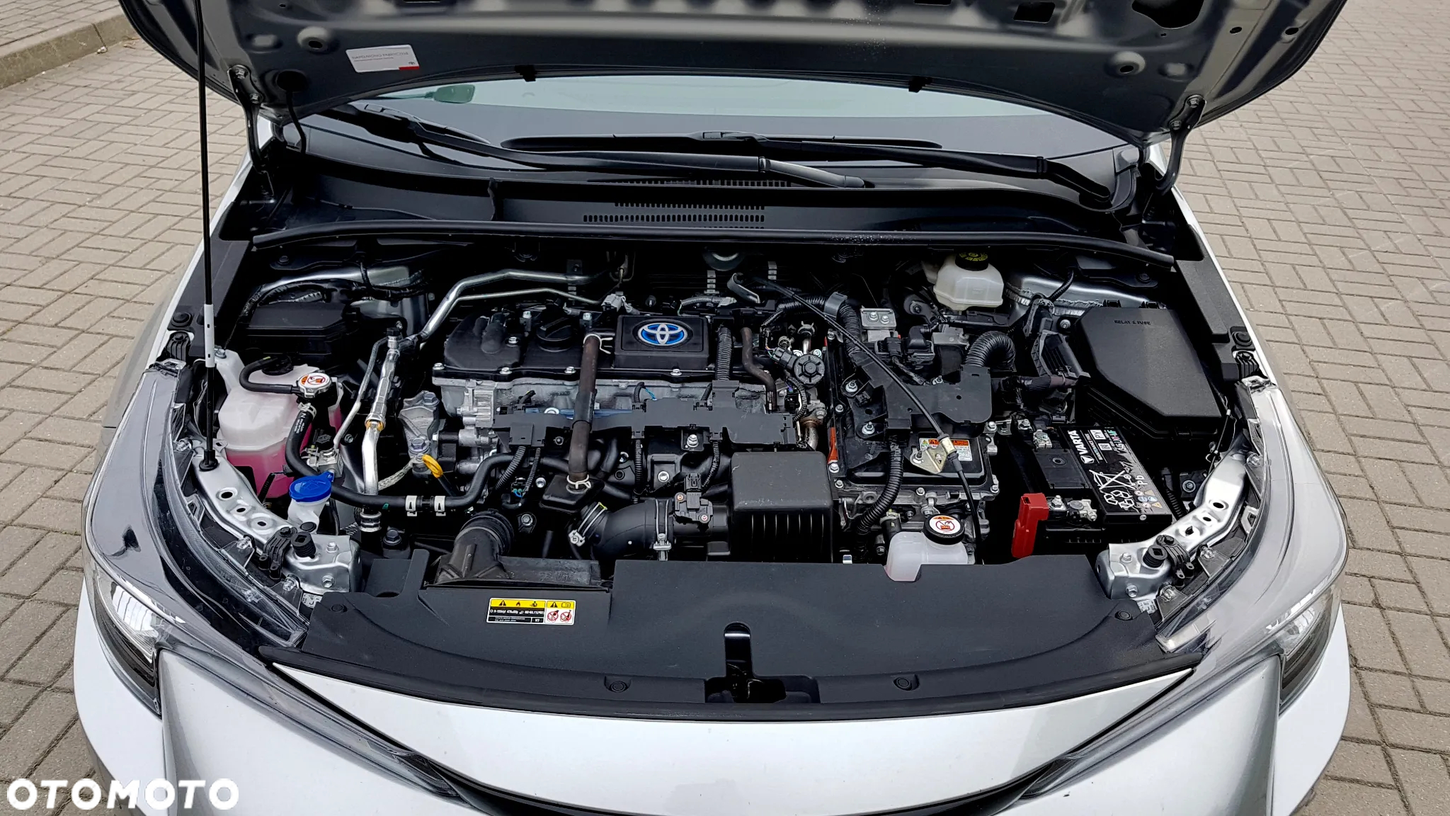 Toyota Corolla 1.8 Hybrid Comfort - 13