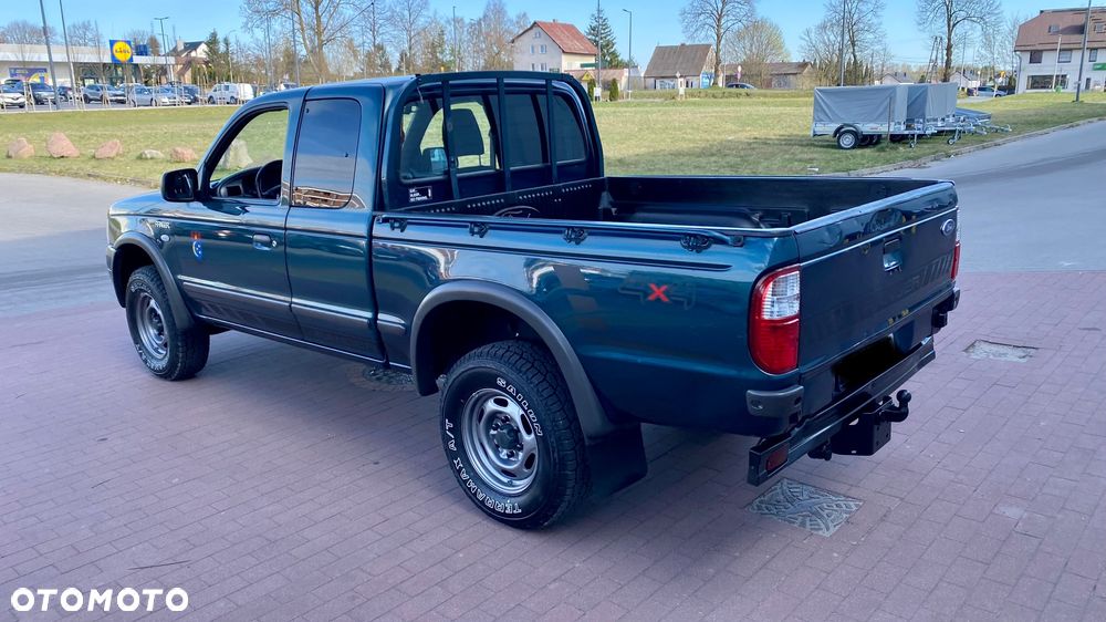 Ford Ranger - 12