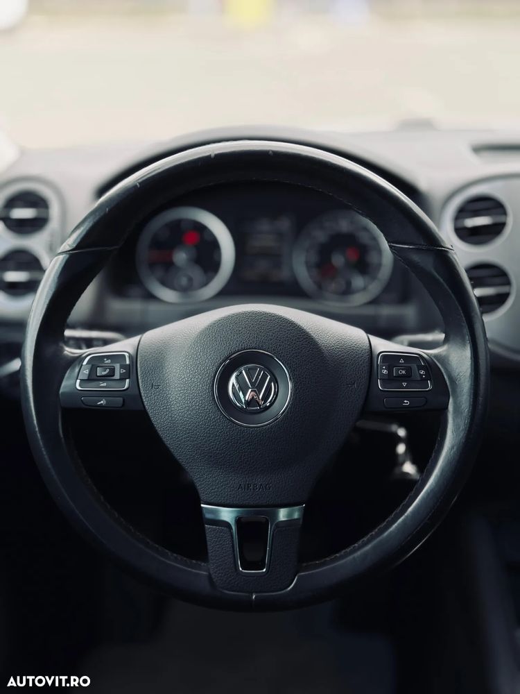 Volkswagen Tiguan 2.0 TDI DPF 4Motion BlueMotion Technology DSG Cup Sport & Style - 12