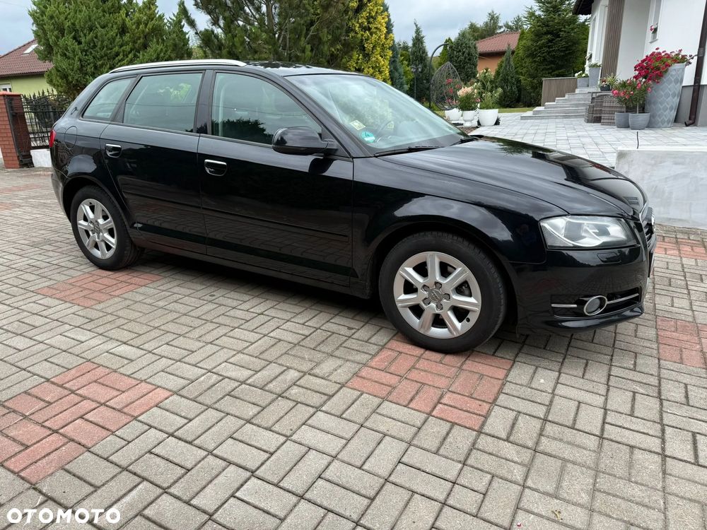 Audi A3 Sportback - 3
