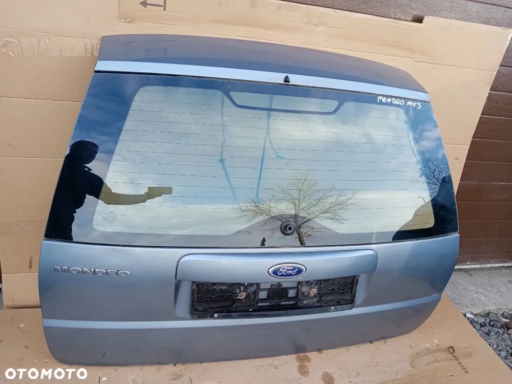Klapa bagażnika Ford Mondeo MK3 Kombi - 1