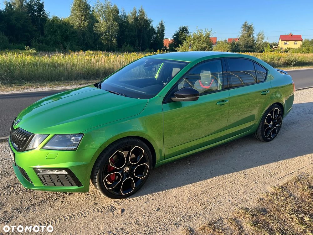 Skoda Octavia 2.0 TSI RS Challenge 245 DSG - 3