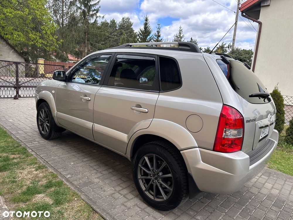 Hyundai Tucson 2.0 4WD GLS - 12