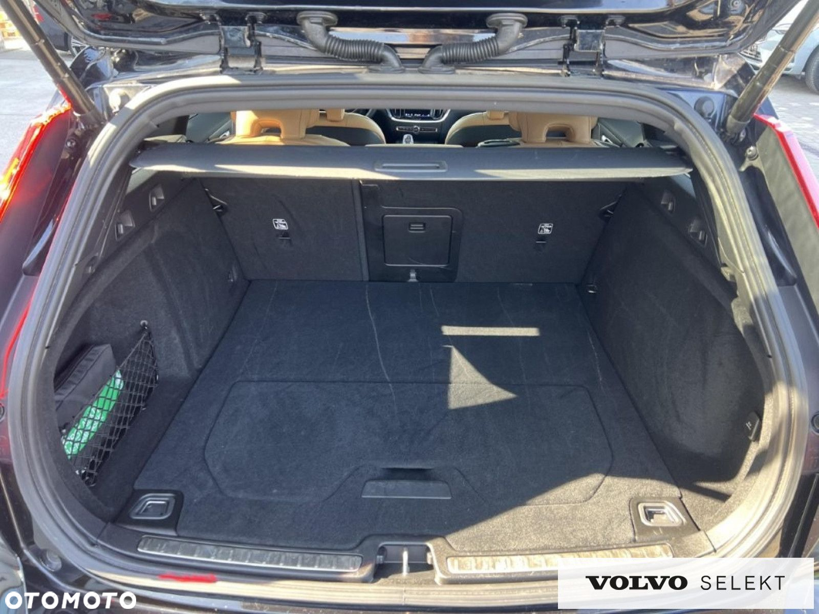 Volvo V60 Cross Country - 34