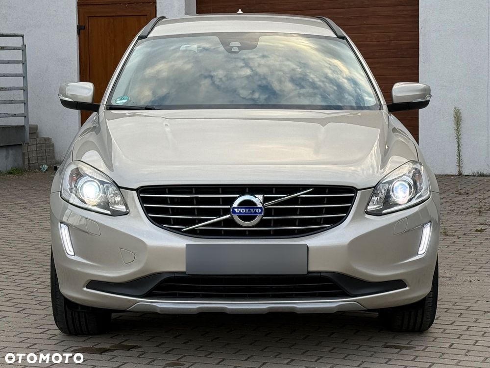 Volvo XC 60 - 18