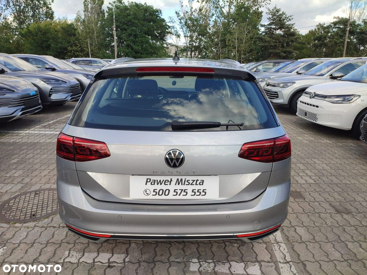 Volkswagen Passat - 34
