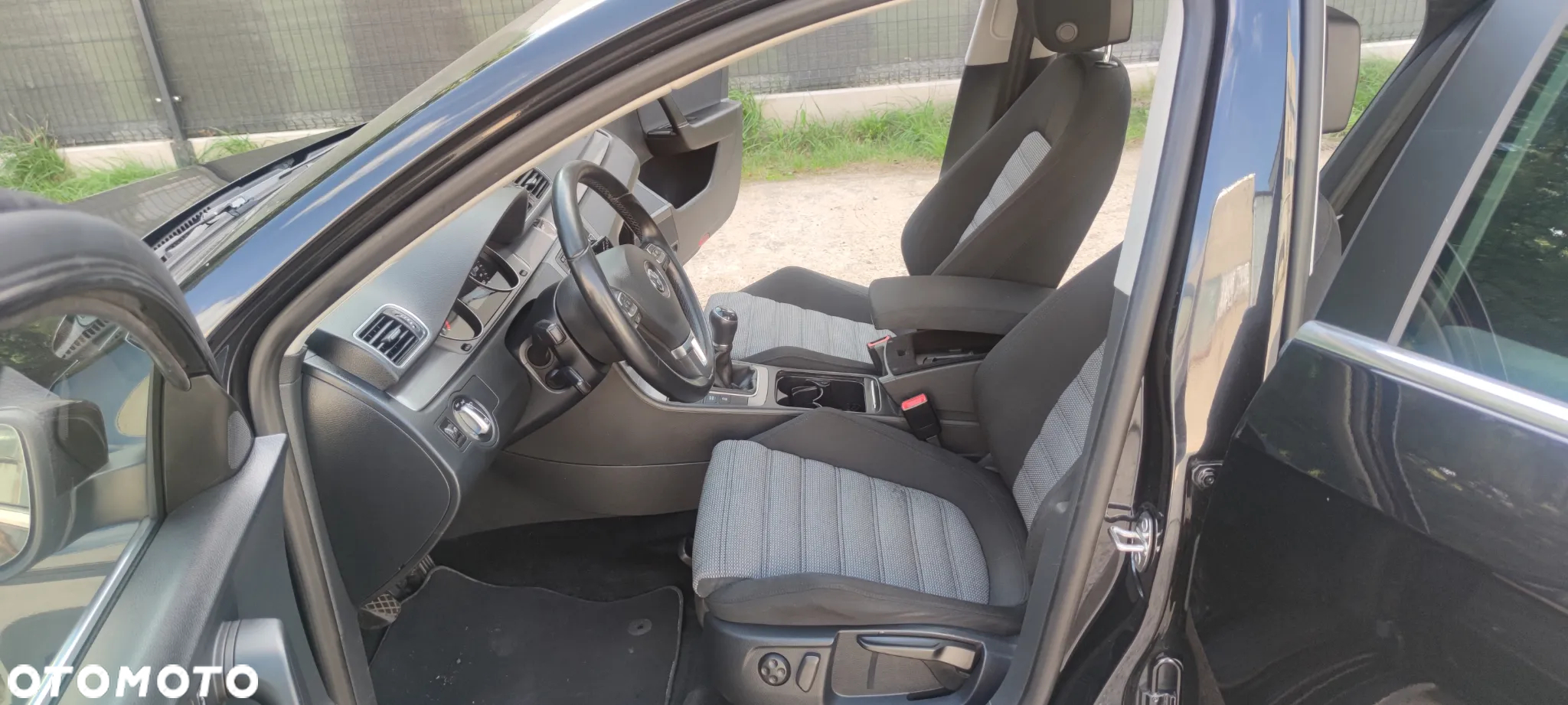 Volkswagen Passat 2.0 TDI Comfortline - 7