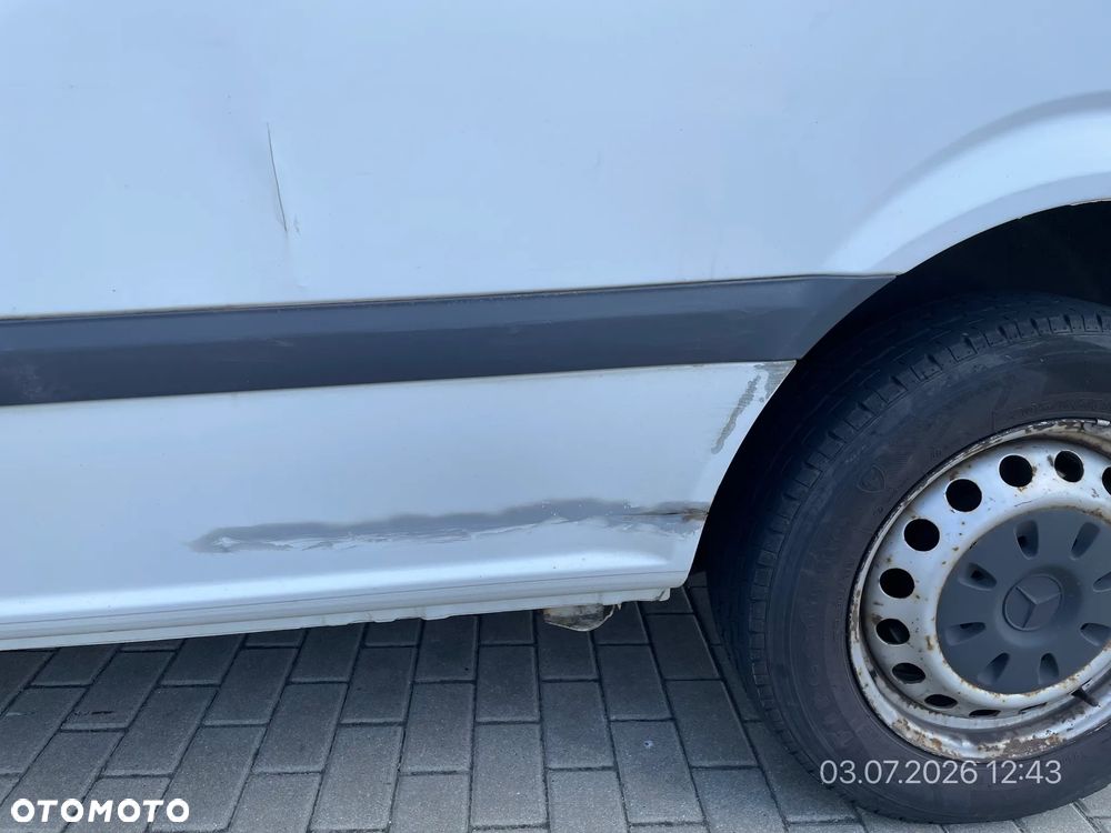 Mercedes-Benz VITO - 12