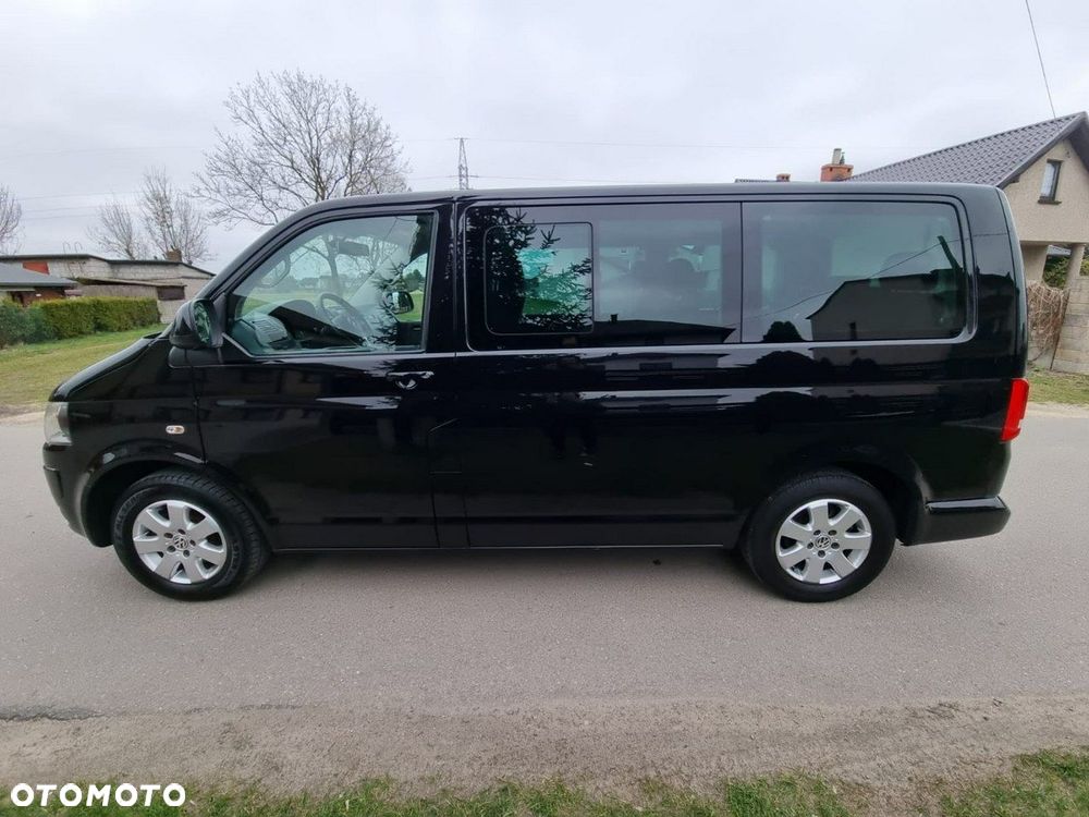 Volkswagen Multivan - 8