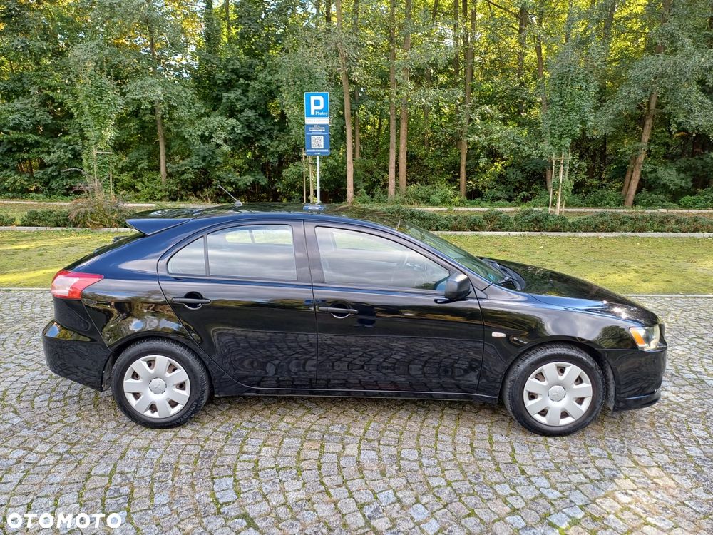 Mitsubishi Lancer - 17