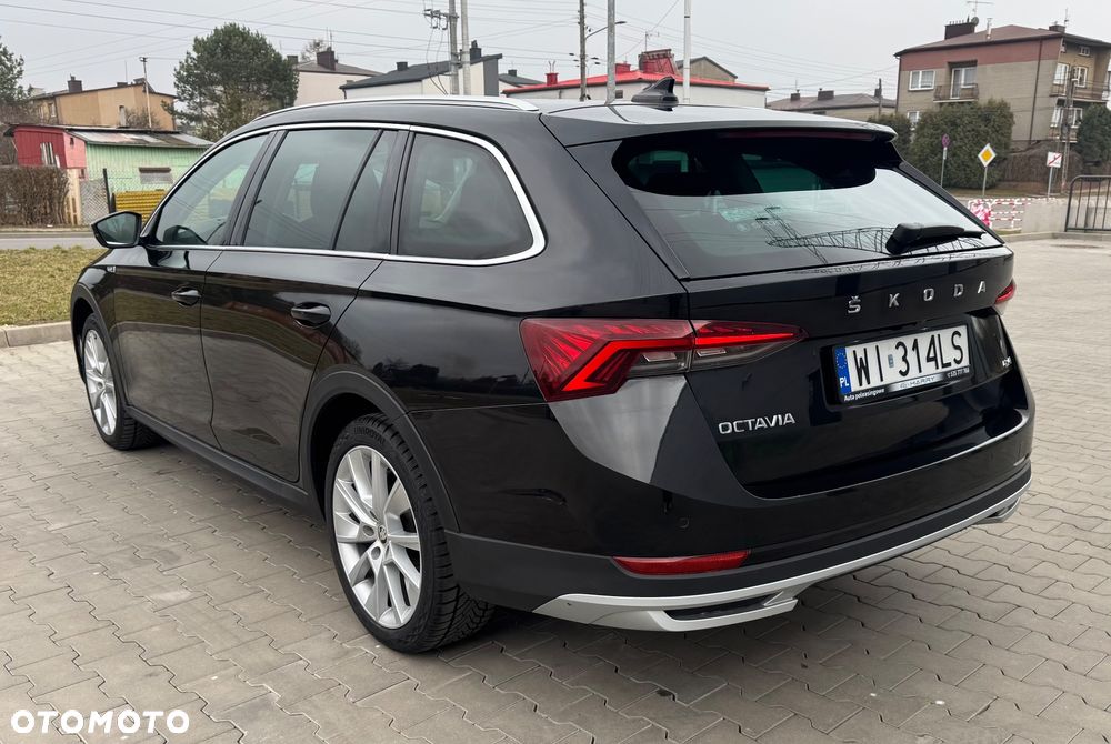 Skoda Octavia 2.0 TDI 4x4 Scout DSG - 6