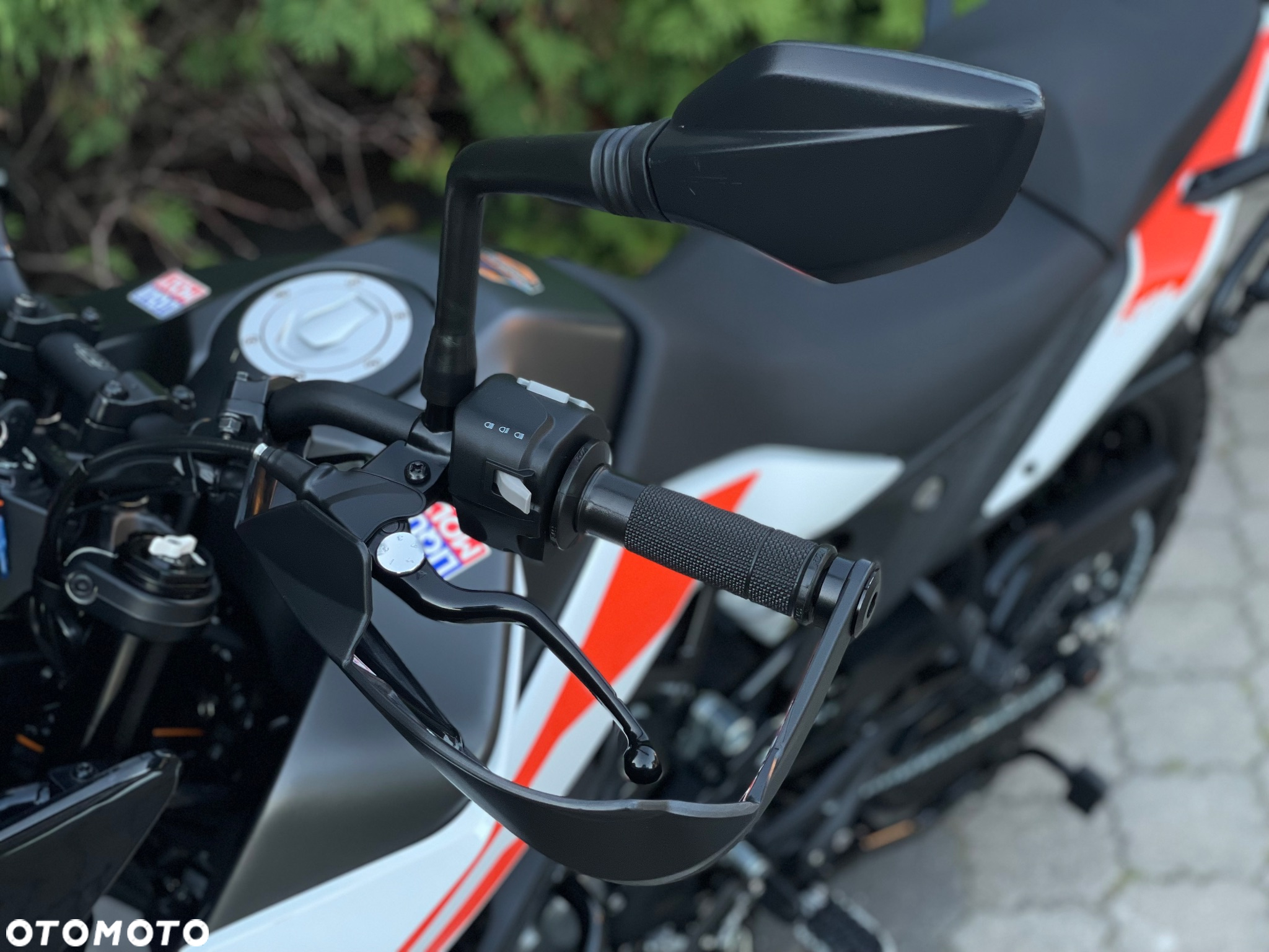 KTM Adventure - 30