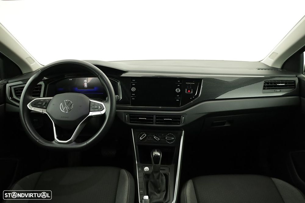 VW Taigo 1.0 TSI Urban DSG - 8
